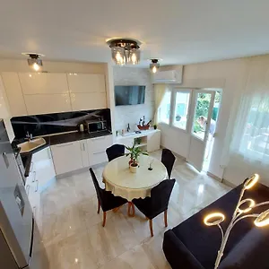Ankora Apartment Split