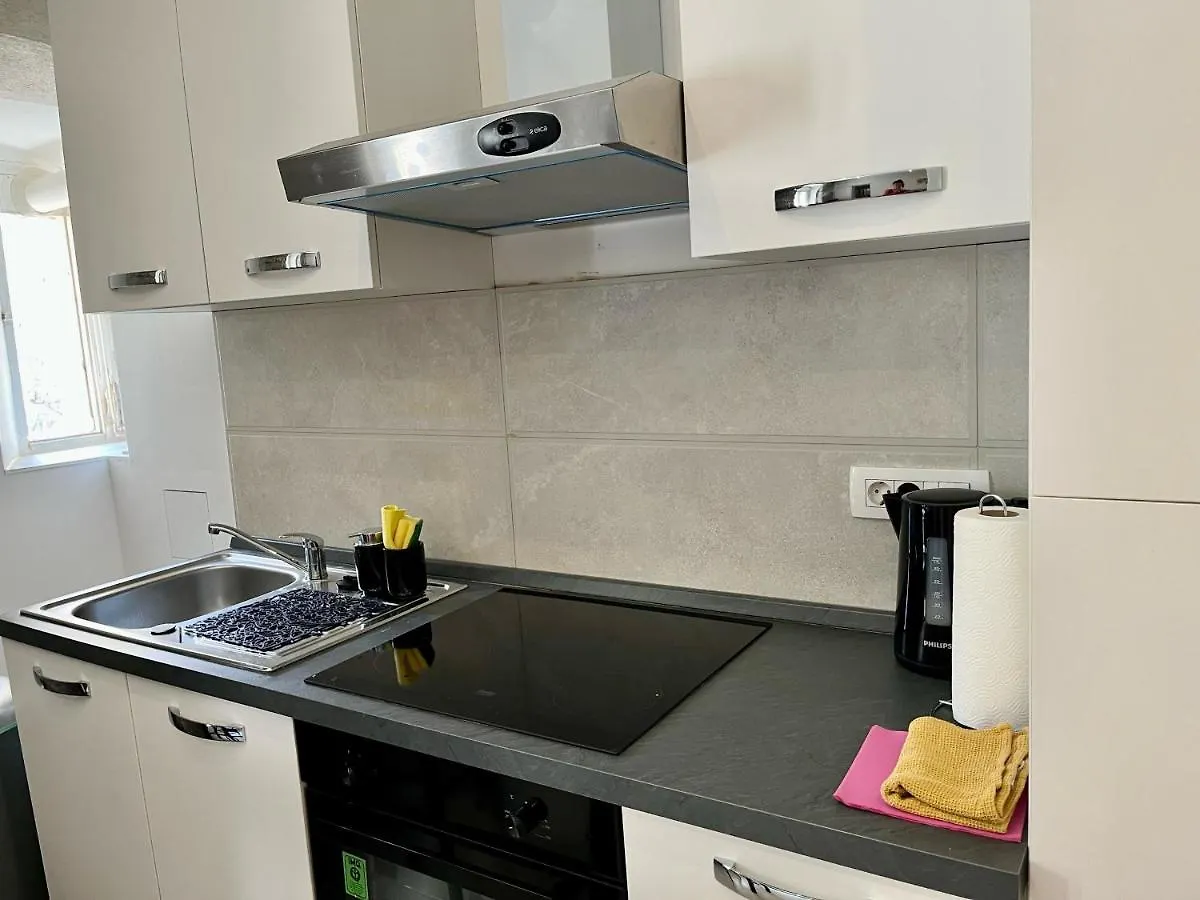 Plaza Teatro & Piazzale Teatro Apartment Rijeka